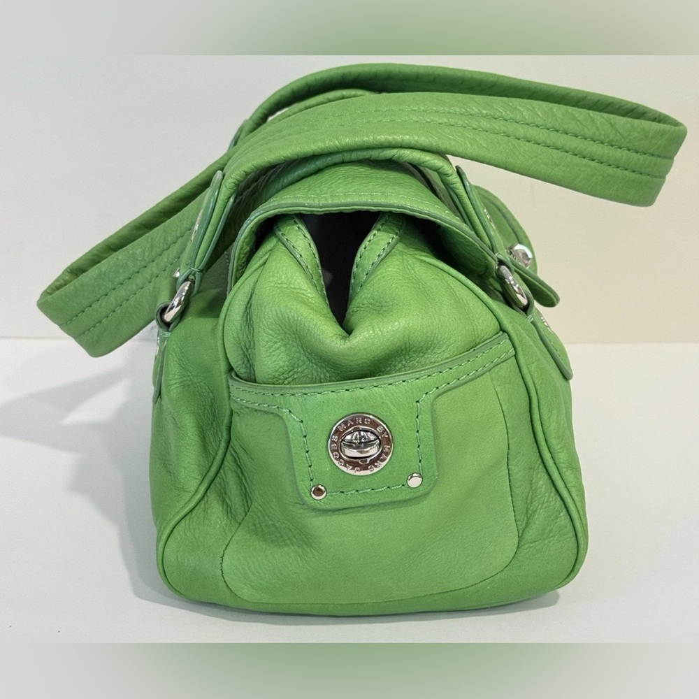 Marc by Marc Jacobs Lime Kelly Green Leather Shoulder Bag GUC - Picture 11 of 15